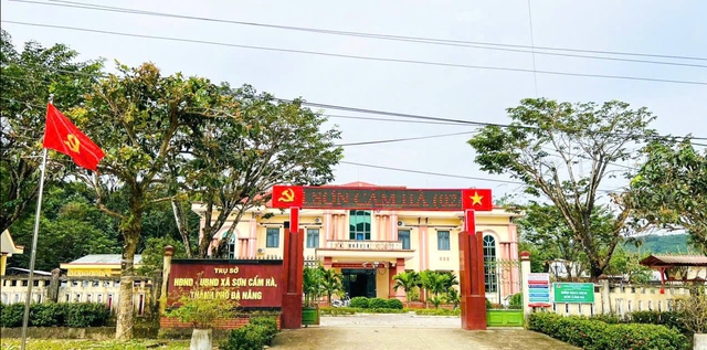 Xã Sơn Cẩm Hà: Xây dựng nông thôn mới làm nền tảng cho phát triển bền vững- Ảnh 1.