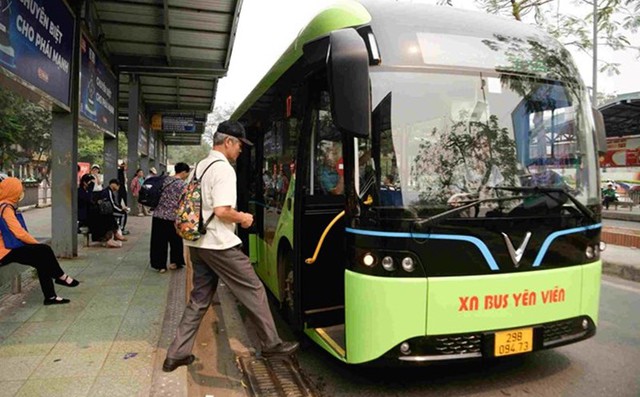 Hà Nội: Hơn 130.000 lượt khách được miễn phí đi xe buýt trong Vành đai 1- Ảnh 1.