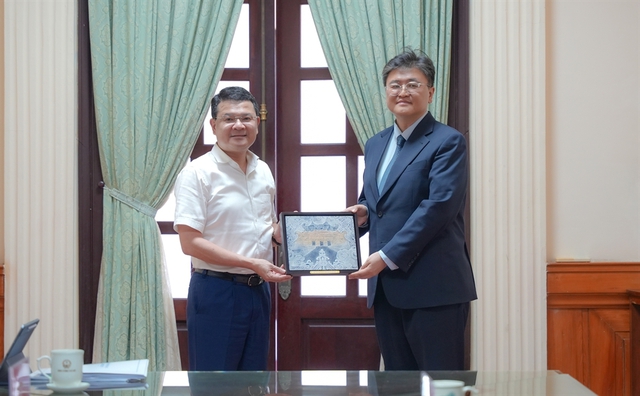 TP Huế: Doanh nghiệp Hàn Quốc tìm cơ hội đầu tư cảng xanh, logistics- Ảnh 2.