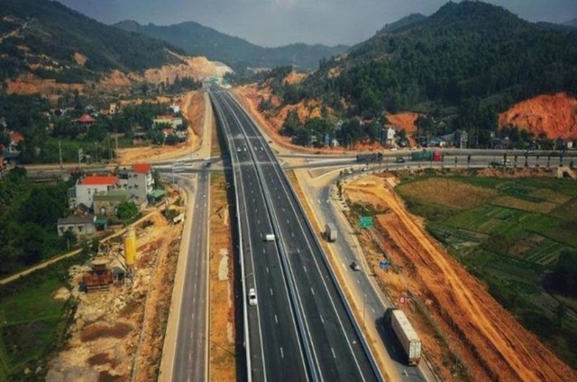 Đến hết tháng 6, các dự án giao thông trọng điểm đã giải ngân đạt hơn 59 nghìn tỷ đồng- Ảnh 1.