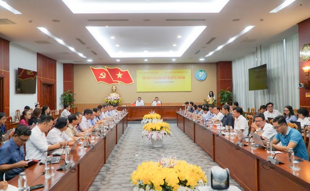 Tổng mức bán lẻ hàng hóa và doanh thu dịch vụ 6 tháng đầu năm tỉnh Cà Mau đạt 81.283 tỷ đồng - Ảnh 1.