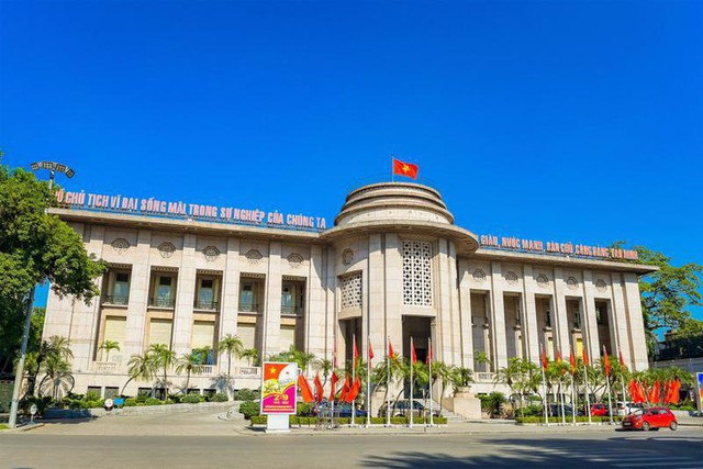 NHNN yêu cầu giảm lãi suất, ưu tiên vốn cho doanh nghiệp nhỏ và vừa- Ảnh 1.