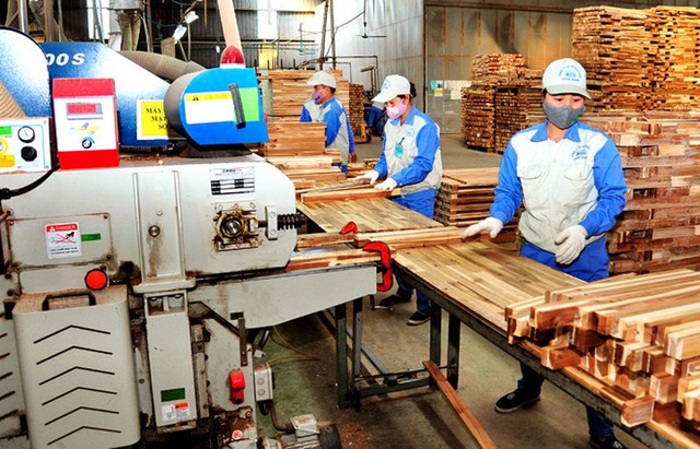 Xuất khẩu gỗ và sản phẩm gỗ của Việt Nam đạt hơn 10 tỷ USD sau 7 tháng- Ảnh 1.