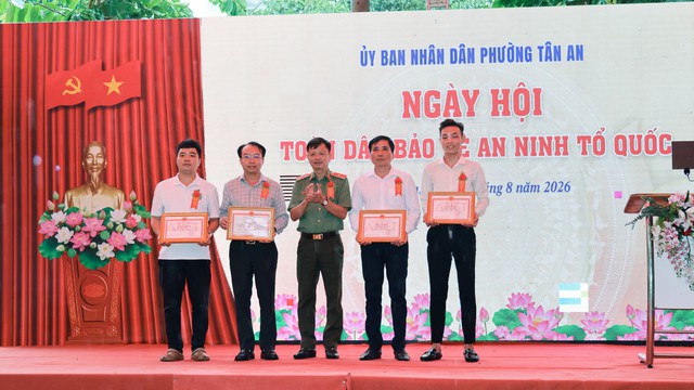 Lan tỏa sức mạnh toàn dân trong bảo vệ an ninh Tổ quốc tại phường Tân An- Ảnh 5.