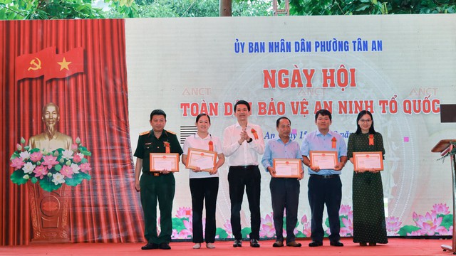 Lan tỏa sức mạnh toàn dân trong bảo vệ an ninh Tổ quốc tại phường Tân An- Ảnh 7.