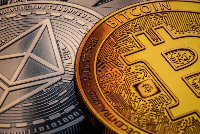 Giá Bitcoin hôm nay 18/8: Nhiều tổ chức đưa tài sản mã hóa vào hoạt động kinh doanh- Ảnh 1.