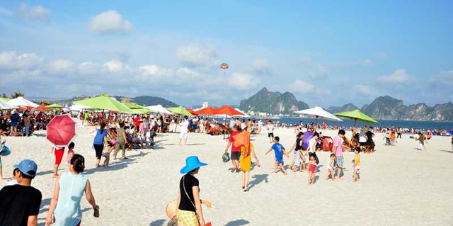Du khách ưu tiên chọn tour gần, ngắn ngày dịp Quốc khánh 2/9- Ảnh 1.