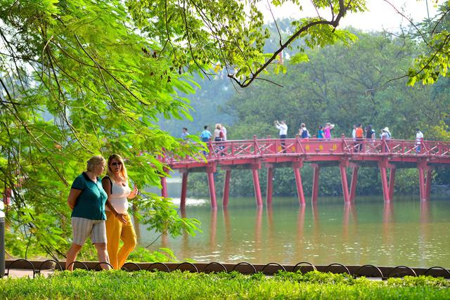 Việt Nam thuộc Top 5 điểm đến cho khách du lịch một mình- Ảnh 1.