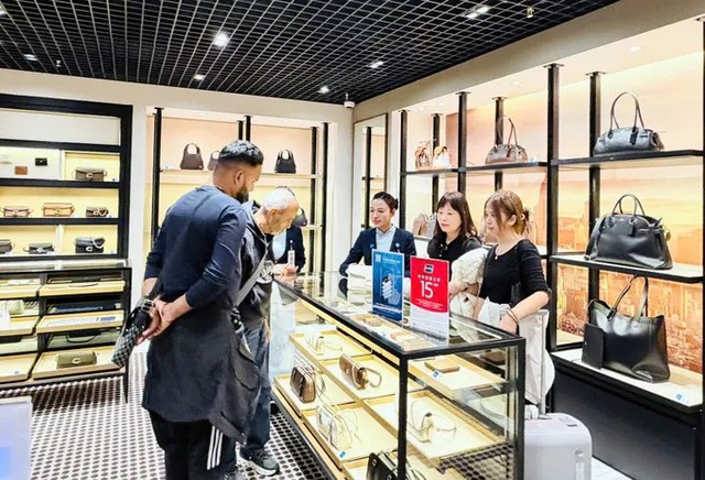 Đề xuất phát triển Trung tâm outlet tại TP.HCM- Ảnh 1.