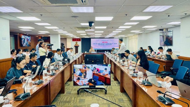 Tinh gọn bộ máy, nâng cao chất lượng phục vụ của chính quyền địa phương 2 cấp sau hơn một năm tại TP.HCM- Ảnh 1.