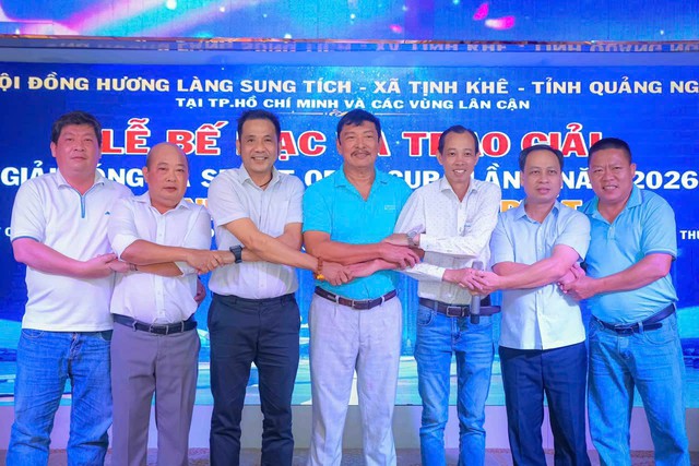 Giải bóng đá Hội đồng hương làng Sung Tích lần thứ VII - Chung tay gây quỹ thiện nguyện “Nâng bước đến trường”- Ảnh 3.
