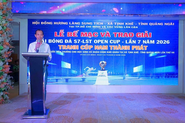 Giải bóng đá Hội đồng hương làng Sung Tích lần thứ VII - Chung tay gây quỹ thiện nguyện “Nâng bước đến trường”- Ảnh 1.