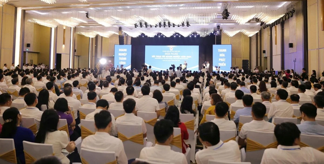 Thanh Hóa: Gỡ “điểm nghẽn” để mở không gian tăng trưởng- Ảnh 1.