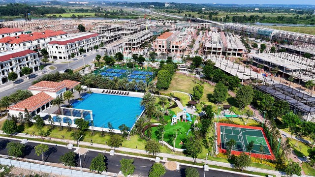 Novaland và Liên danh nhà thầu NIG - BSQUARE khởi công xây dựng hơn 500 căn nhà thấp tầng tại Aqua City- Ảnh 4.