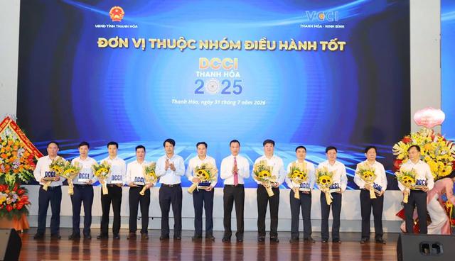 Thanh Hóa: Siết trách nhiệm công vụ bằng nguyên tắc “6 rõ”, “1 xuyên suốt”- Ảnh 6.