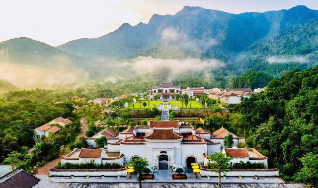 "Yên Tử - Sắc Thu thiền định" trở lại với chuỗi trải nghiệm văn hóa, tâm linh đặc sắc- Ảnh 1.