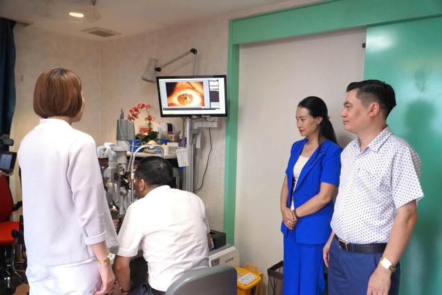 Phường Ba Đình: Triển khai chương trình phúc lợi chăm sóc sức khỏe mắt cho đoàn viên, người lao động- Ảnh 2.