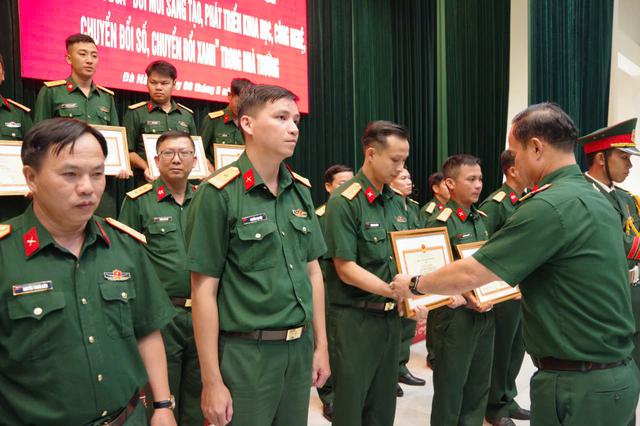 Nhân viên văn thư giàu nhiệt huyết- Ảnh 1.