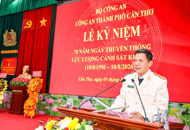 Tự hào 70 năm truyền thống lực lượng Cảnh sát kinh tế - Bản lĩnh, trách nhiệm, vì Nhân dân phục vụ- Ảnh 3.