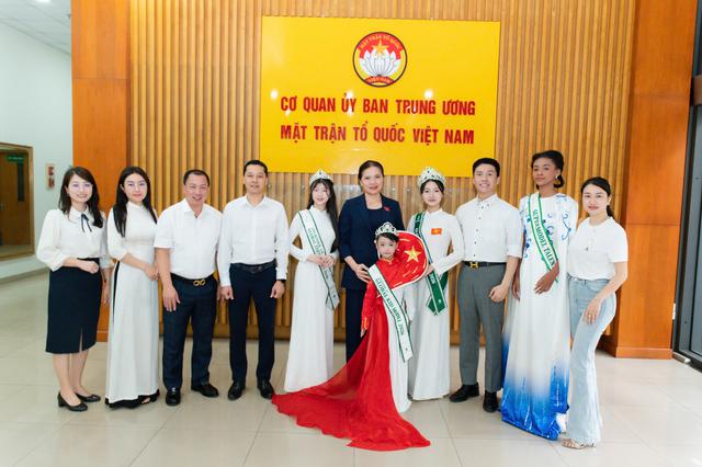 Kết nối và lan tỏa giá trị Việt: Đoàn Siêu mẫu Nhí Toàn cầu 2026 gặp mặt Ủy ban Trung ương Mặt trận Tổ quốc Việt Nam- Ảnh 1.
