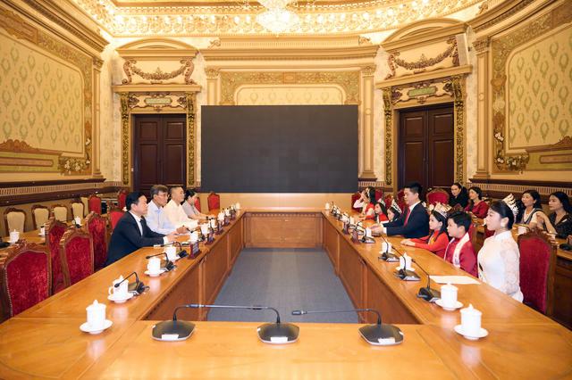 TP.HCM đồng hành cùng thế hệ trẻ kiều bào trên hành trình gìn giữ tiếng Việt - Ảnh 2.