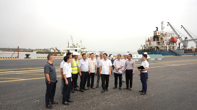 TP Huế: Chủ tịch TP.Huế Lê Trí Thanh khảo sát loạt dự án, tính mở rộng không gian công nghiệp phía Bắc - Ảnh 2.
