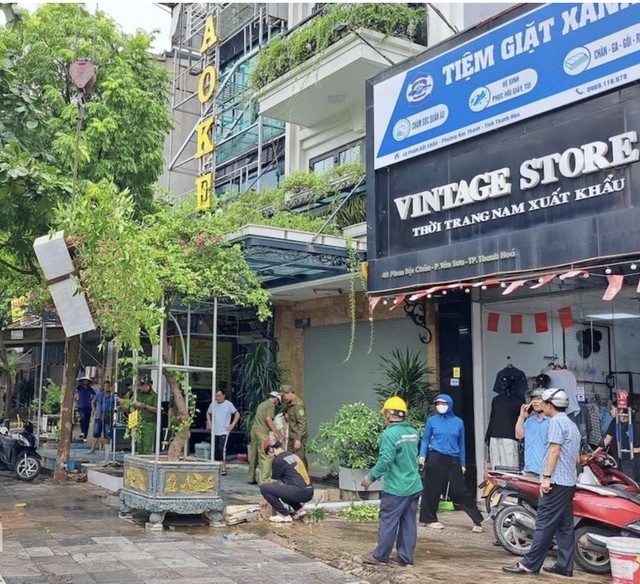 Phường Hạc Thành: Gắn trách nhiệm cán bộ với giữ gìn trật tự đô thị- Ảnh 1.
