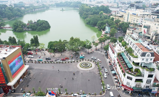 Hà Nội: Đề xuất tăng gấp đôi đất cây xanh quanh Hồ Gươm- Ảnh 1.