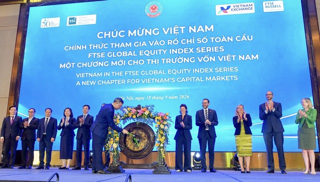 Đánh cồng ghi dấu chứng khoán Việt Nam chính thức nâng hạng- Ảnh 1.