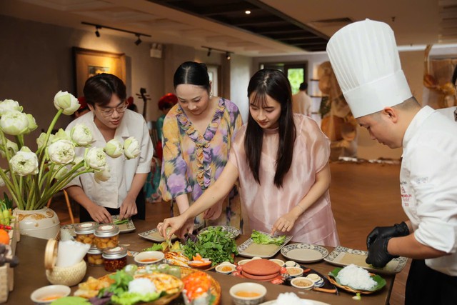 "Cửu Vị Duyên Hải": MAMMOM Restaurant ra mắt thực đơn mới, mở ra hành trình về miền ẩm thực duyên hải Trung Bộ- Ảnh 8.