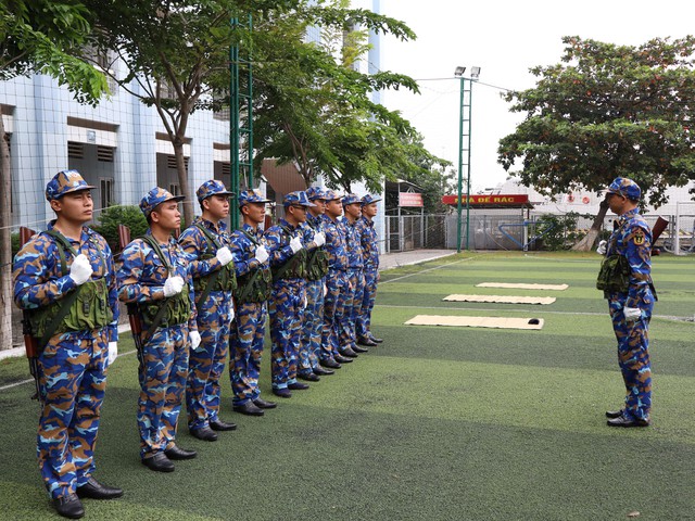 Lữ đoàn 171 Vùng 2 Hải quân thi đua viết tiếp bản hùng ca- Ảnh 5.