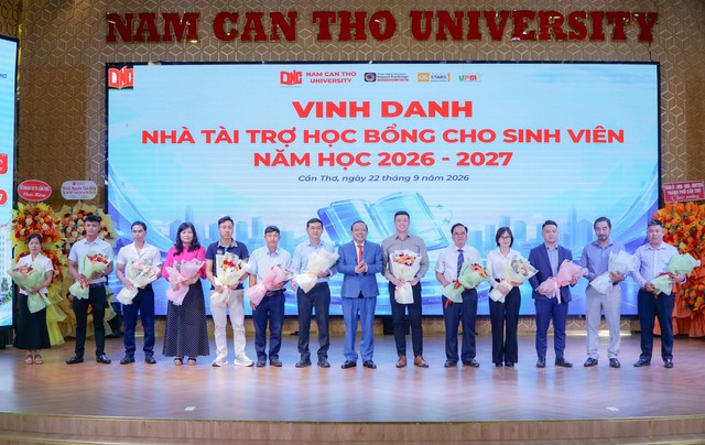 Trường Đại học Nam Cần Thơ khai giảng năm học 2026 - 2027- Ảnh 2.