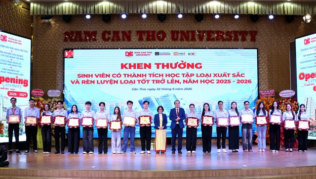 Trường Đại học Nam Cần Thơ khai giảng năm học 2026 - 2027- Ảnh 9.