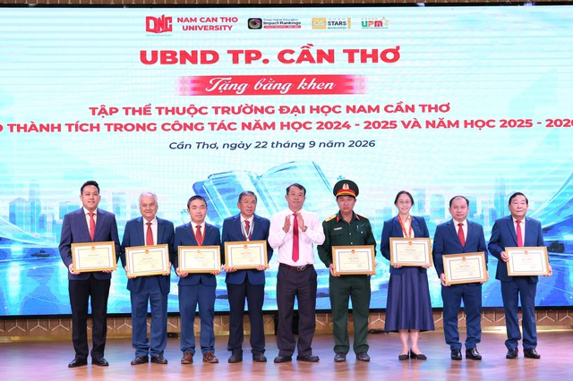 Trường Đại học Nam Cần Thơ khai giảng năm học 2026 - 2027- Ảnh 4.