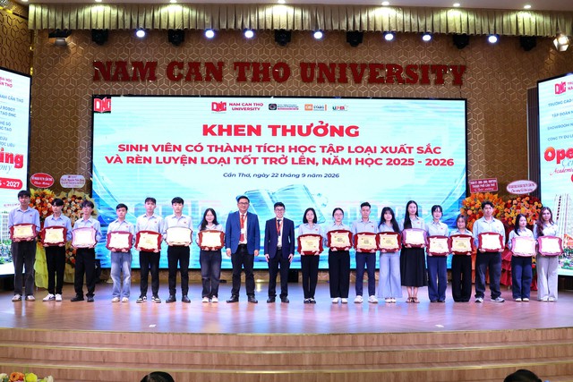 Trường Đại học Nam Cần Thơ khai giảng năm học 2026 - 2027- Ảnh 10.