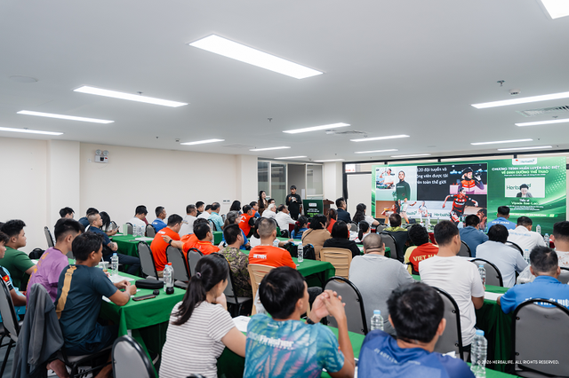 Herbalife Việt Nam phối hợp tổ chức tập huấn dinh dưỡng thể thao cho HLV, VĐV người khuyết tật- Ảnh 1.