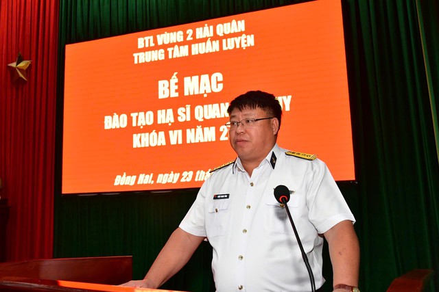 Trung tâm Huấn luyện Vùng 2 Hải quân bế mạc khoá đào tạo hạ sĩ quan chỉ huy- Ảnh 1.
