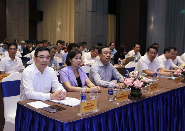 Phú Thọ: Đối thoại thực chất, tháo gỡ khó khăn cho doanh nghiệp, nhà đầu tư - Ảnh 2.