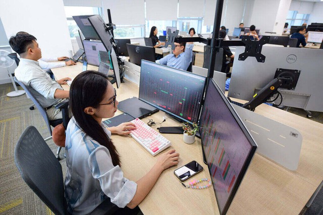 Định giá chứng khoán Việt Nam đang ở mức hấp dẫn - Ảnh 1.