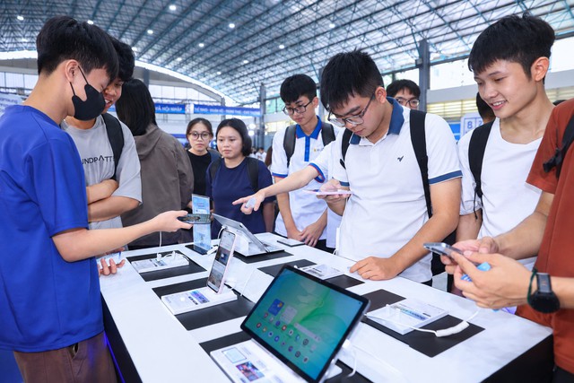 Ngày hội công nghệ Samsung Innovation Campus SIC Tech Day 2026 đến với hơn 1.000 sinh viên Hà Nội - Ảnh 3.