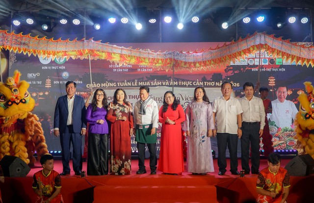 Khai mạc Hội chợ ẩm thực Trăng Đoàn Viên - Mỹ Vị Tây Đô- Ảnh 6.