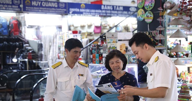 Bộ Tài chính dự kiến trình Nghị định giảm 30% thuế trong tháng 10- Ảnh 1.