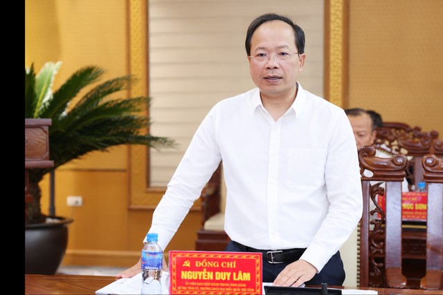 Bộ chính trị thông qua dự thảo báo cáo giám sát tại Hà Tĩnh- Ảnh 7.