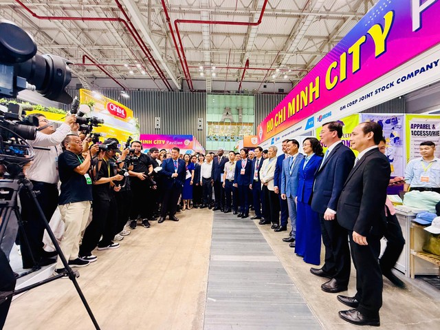 Diễn đàn Xuất khẩu năm 2026: Kết nối chuỗi cung ứng hàng hóa quốc tế - Ảnh 2.