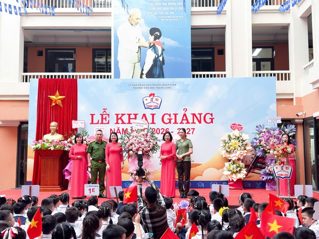 Lễ khai giảng đặc biệt tại Trường Tiểu học Thăng Long- Ảnh 8.