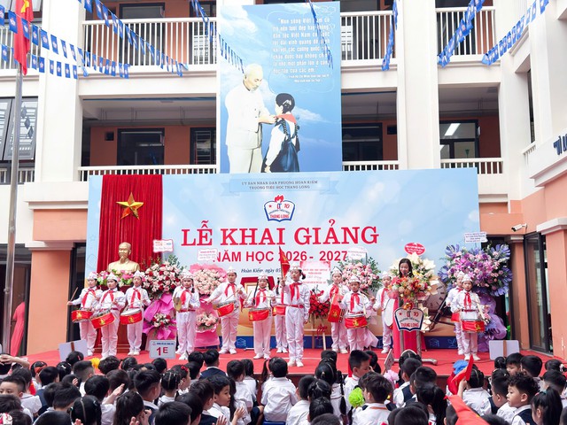 Lễ khai giảng đặc biệt tại Trường Tiểu học Thăng Long- Ảnh 11.