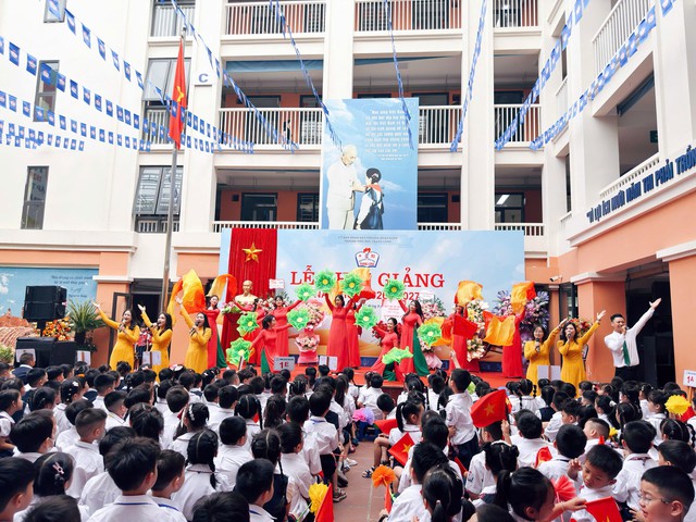 Lễ khai giảng đặc biệt tại Trường Tiểu học Thăng Long- Ảnh 12.