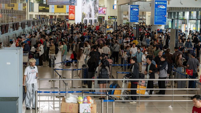 Vận tải hành khách, hàng hóa tăng trưởng gần 20%- Ảnh 1.