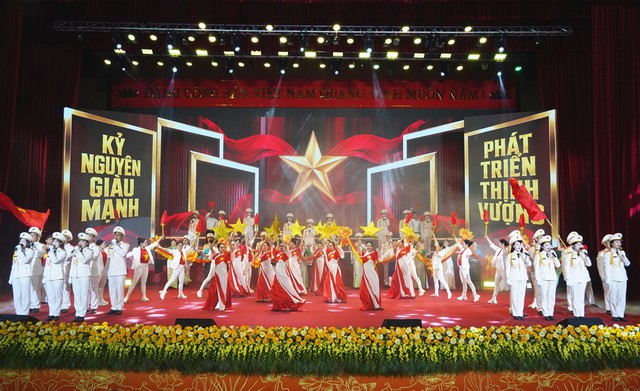 Danh hiệu Anh hùng lần thứ hai: Dấu son mới trên trang sử vẻ vang của Công an Thanh Hóa - Ảnh 5.