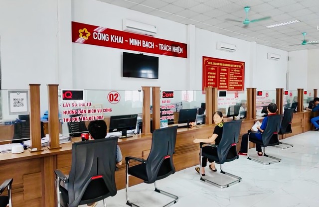 Xây dựng chính quyền thân thiện vì Nhân dân phục vụ- Ảnh 2.